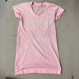 Lululemon Swiftly Tech Short Sleeve